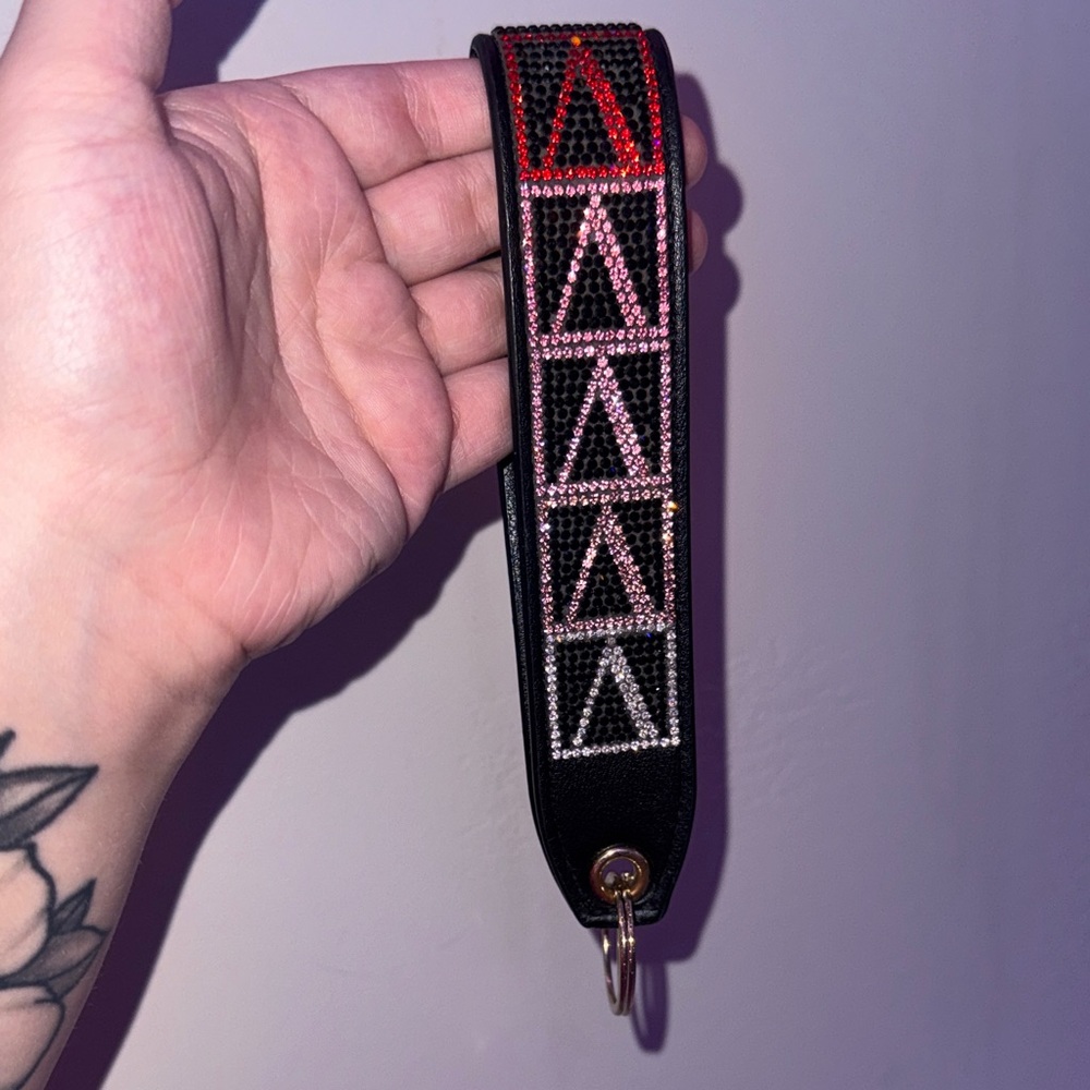 PINK Victoria's Secret Black and Red Key Holder